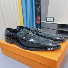 Picture of Louis Vuitton Shoes _SKULVsz38-45WM061213248